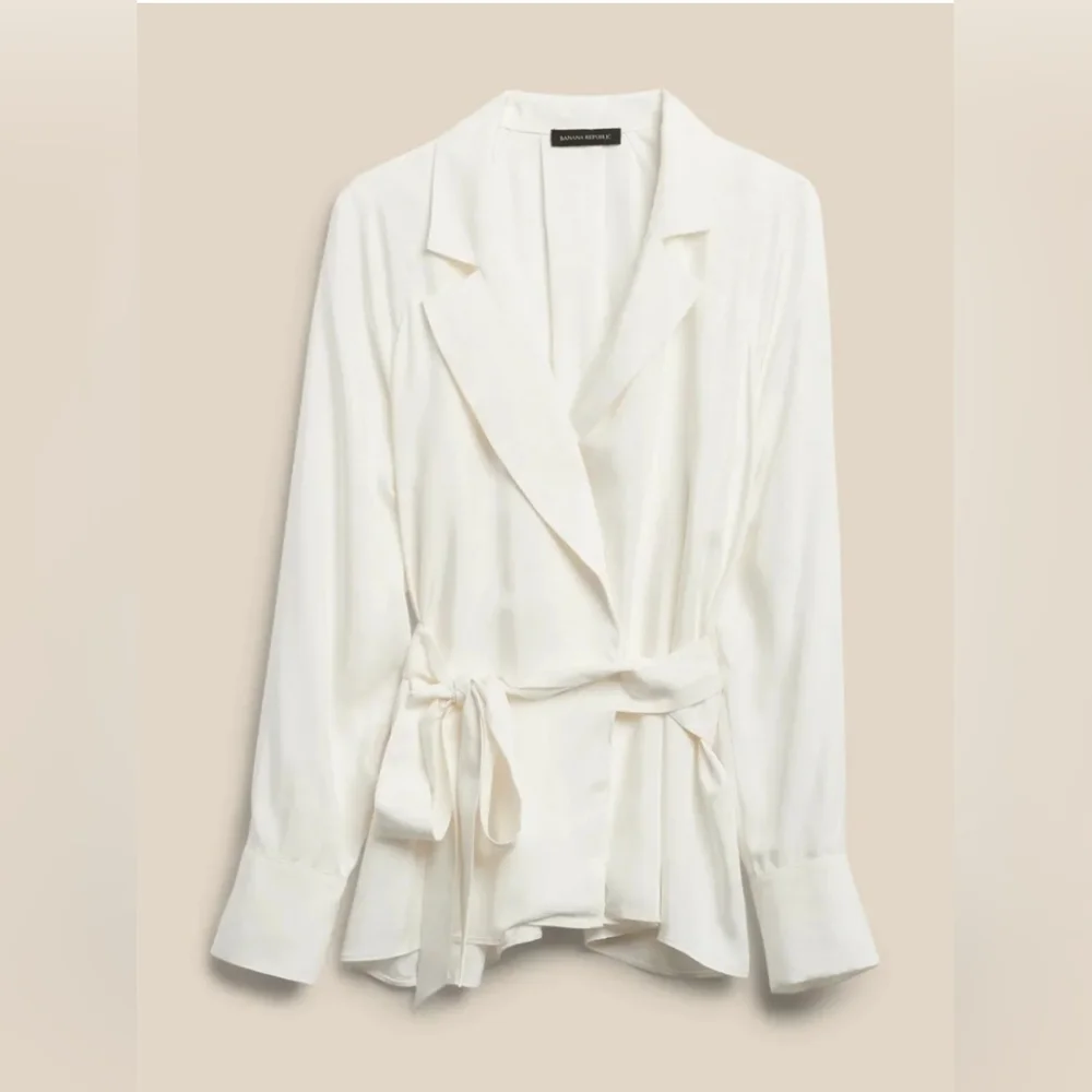 Banana Republic Blazer Wrap Top - Picture 13 of 13